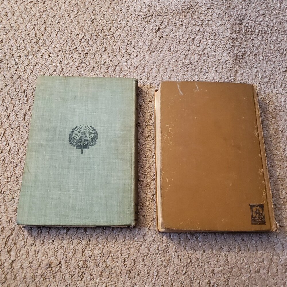 Antique religious themed book set - Picture 3 of 12